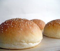 Homemade-Sesame-Seed-Buns1